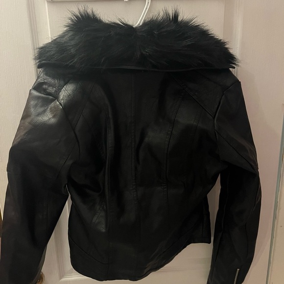 Leather Faux Fur Fashion Nova Jacket - Picture 4 of 4